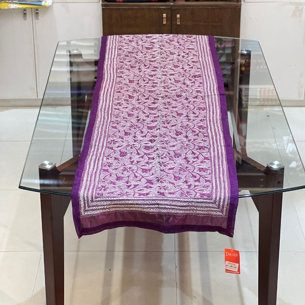 1081-16 table runner silk 16