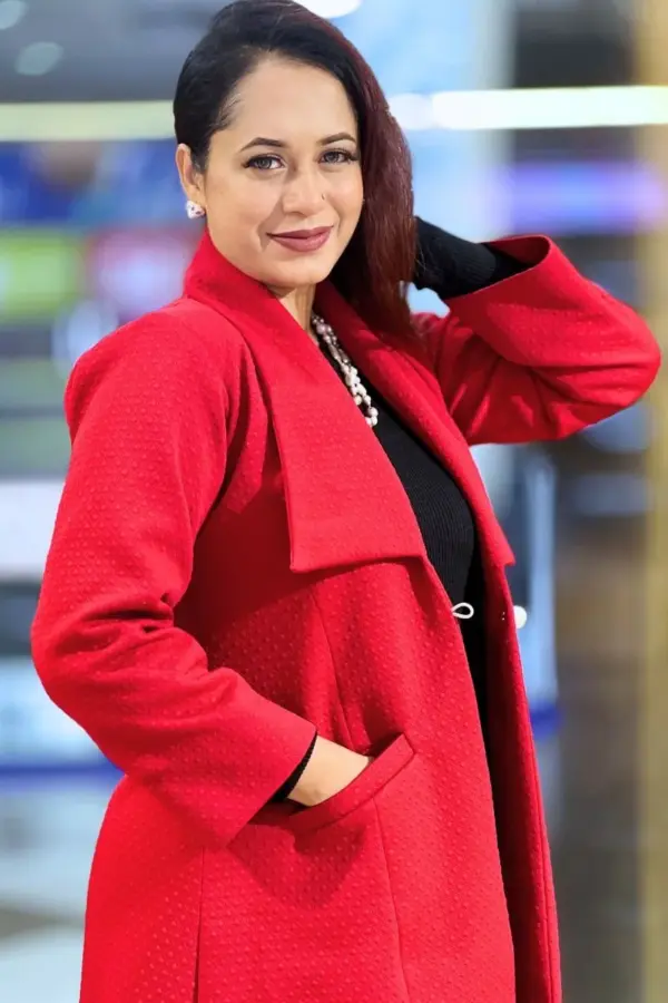red maroon jacquard knit short coat