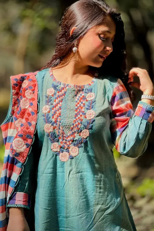 jacquard hand embroidered shrug set