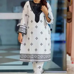 black & white linen slveage print co ords
