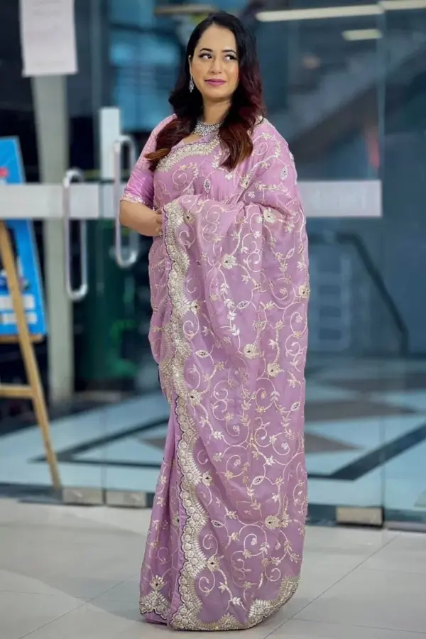vip delhi boutique saree