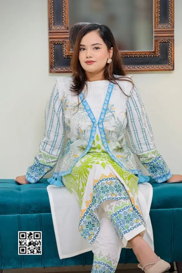 white orgendi and viscose screen printed coaty set