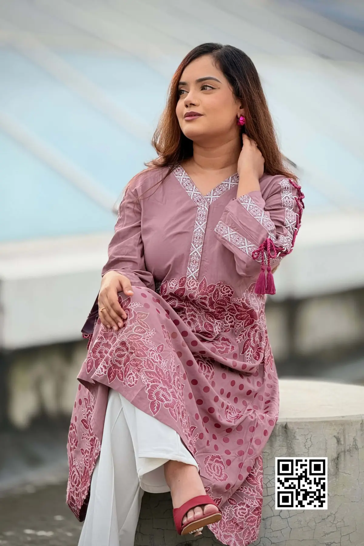 dusty onion color viscose screen printed kurti