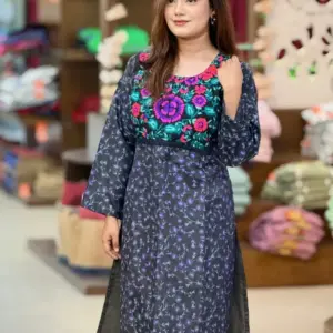 silk screen printed patch worked kurti 1