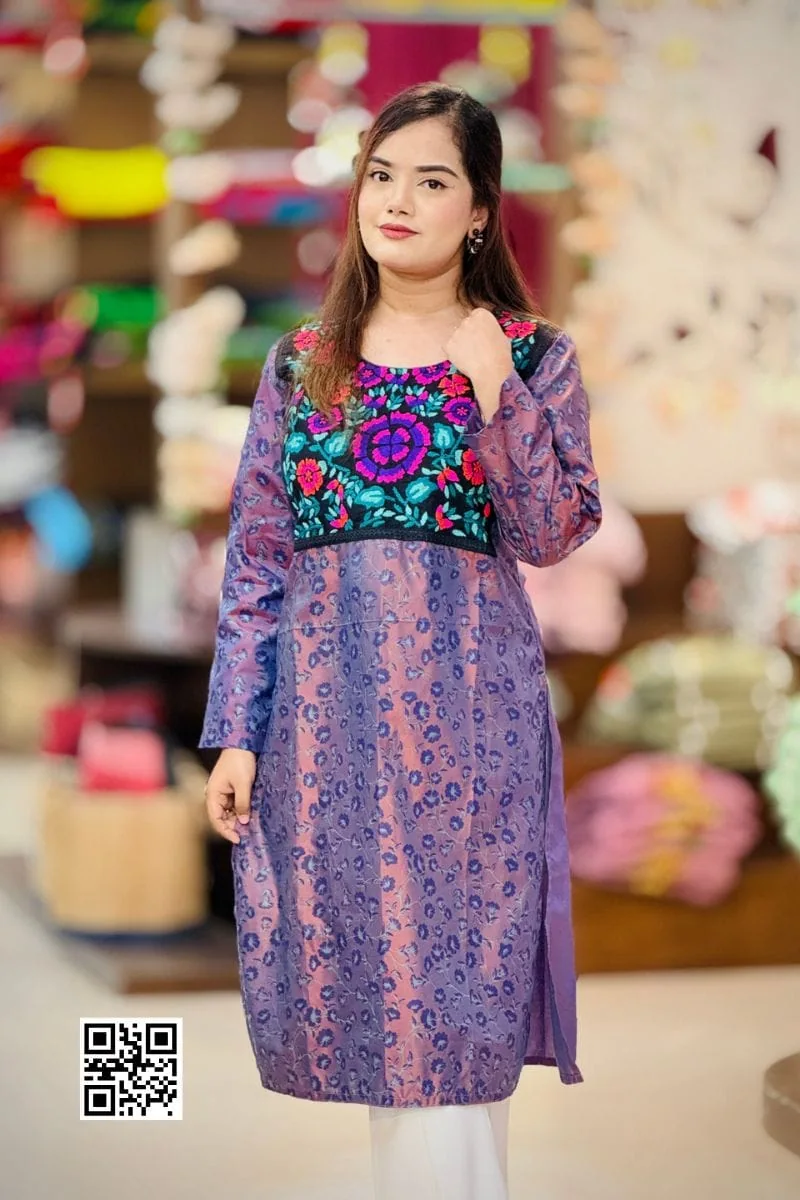 silk screen printed patch worked kurti 1 (copy) silk screen printed patch worked kurti 1 (copy)