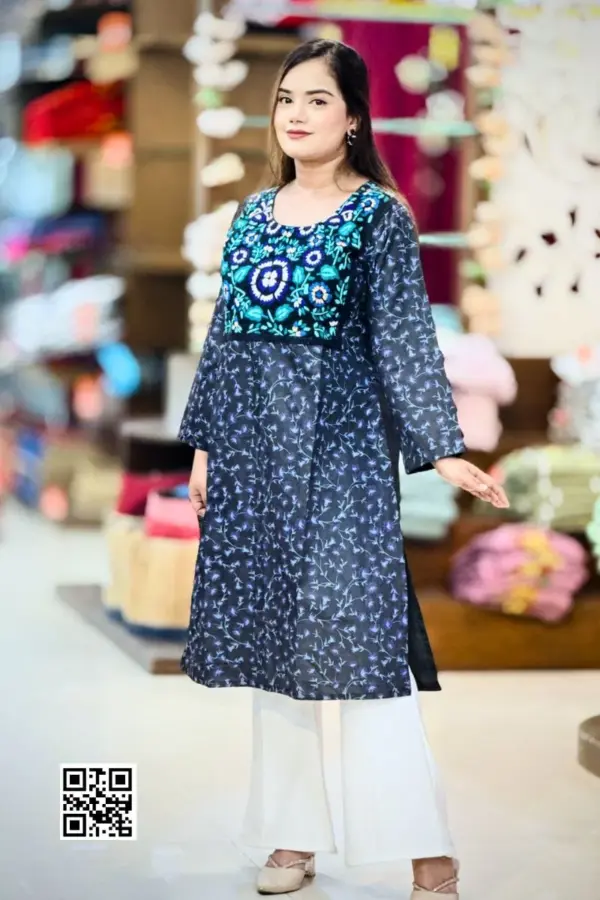 silk screen printed patch worked kurti 3